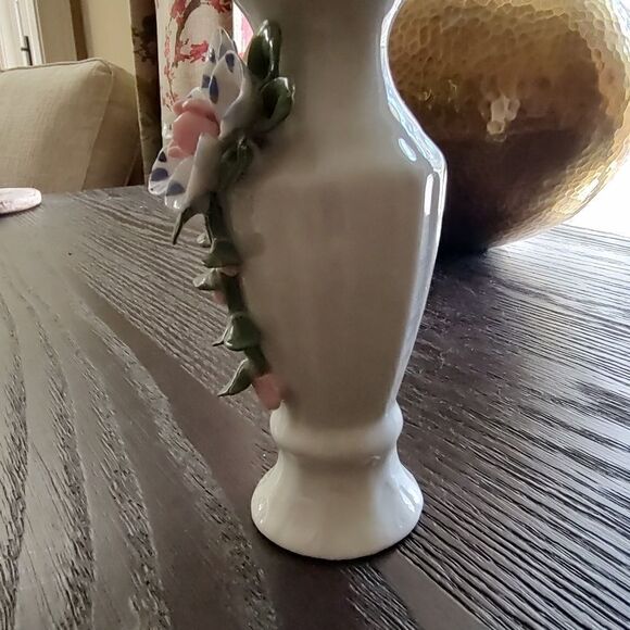 Vintage Porcelain Bud Vase Applied Flowers - Picture 4 of 9